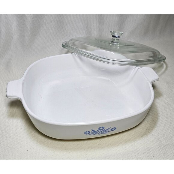 CorningWare Blue Cornflower Square Skillet/Casserole Dish with Lid P-9-B , Vint - Picture 5 of 10